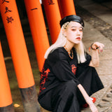 稲荷 T