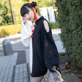Assimetry Off-Shoulder China Button T-Shirt
