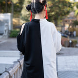 Assimetry Off-Shoulder China Button T-Shirt